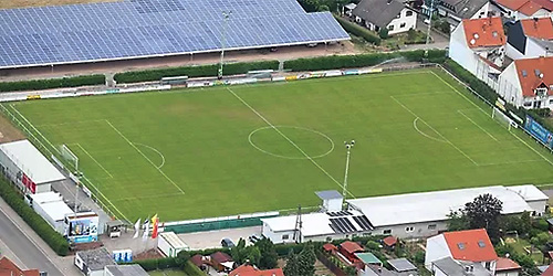 �������� �. Sportplatz an der Waldstraße